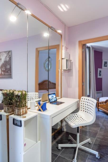 Subway Station Apartment Near Camp Nou L'Hospitalet de Llobregat Exterior photo