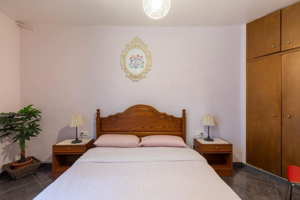 Subway Station Apartment Near Camp Nou L'Hospitalet de Llobregat Exterior photo