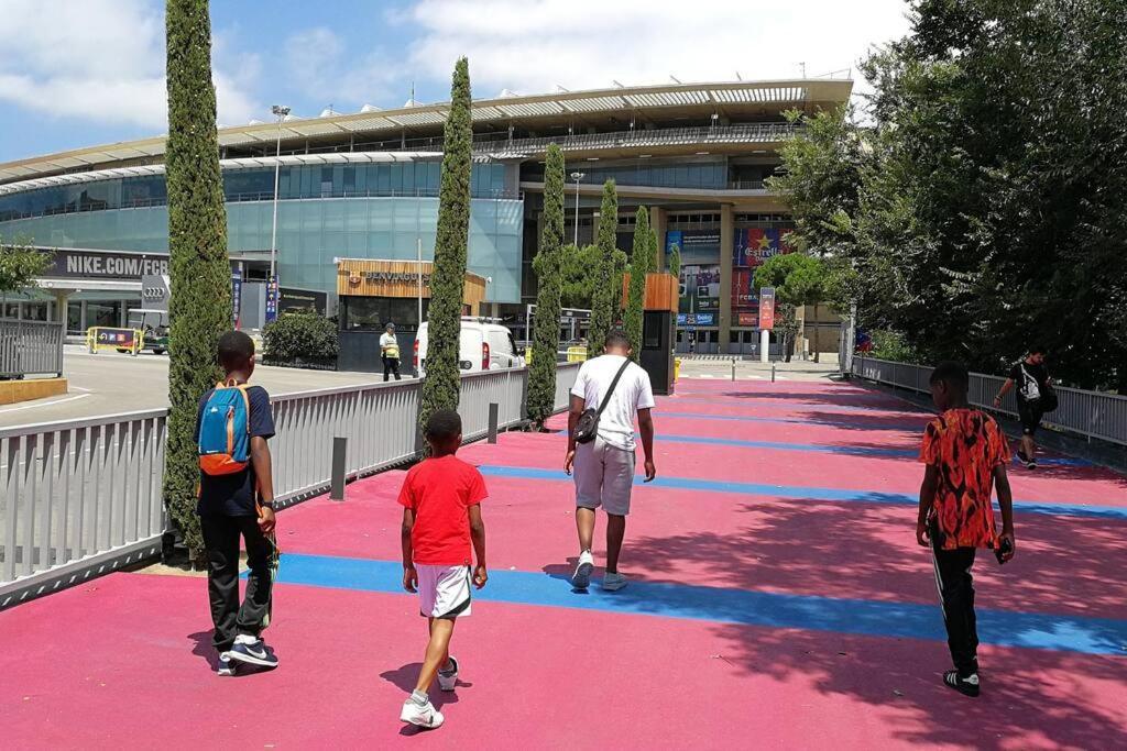 Subway Station Apartment Near Camp Nou L'Hospitalet de Llobregat Exterior photo